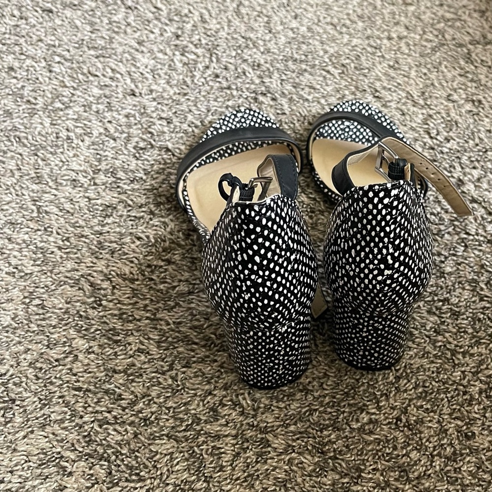 Black and White Chunky Heel